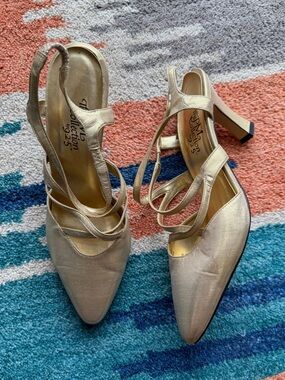 Vintage The PM Collection By 9.2.5 Gold Strappy Heels